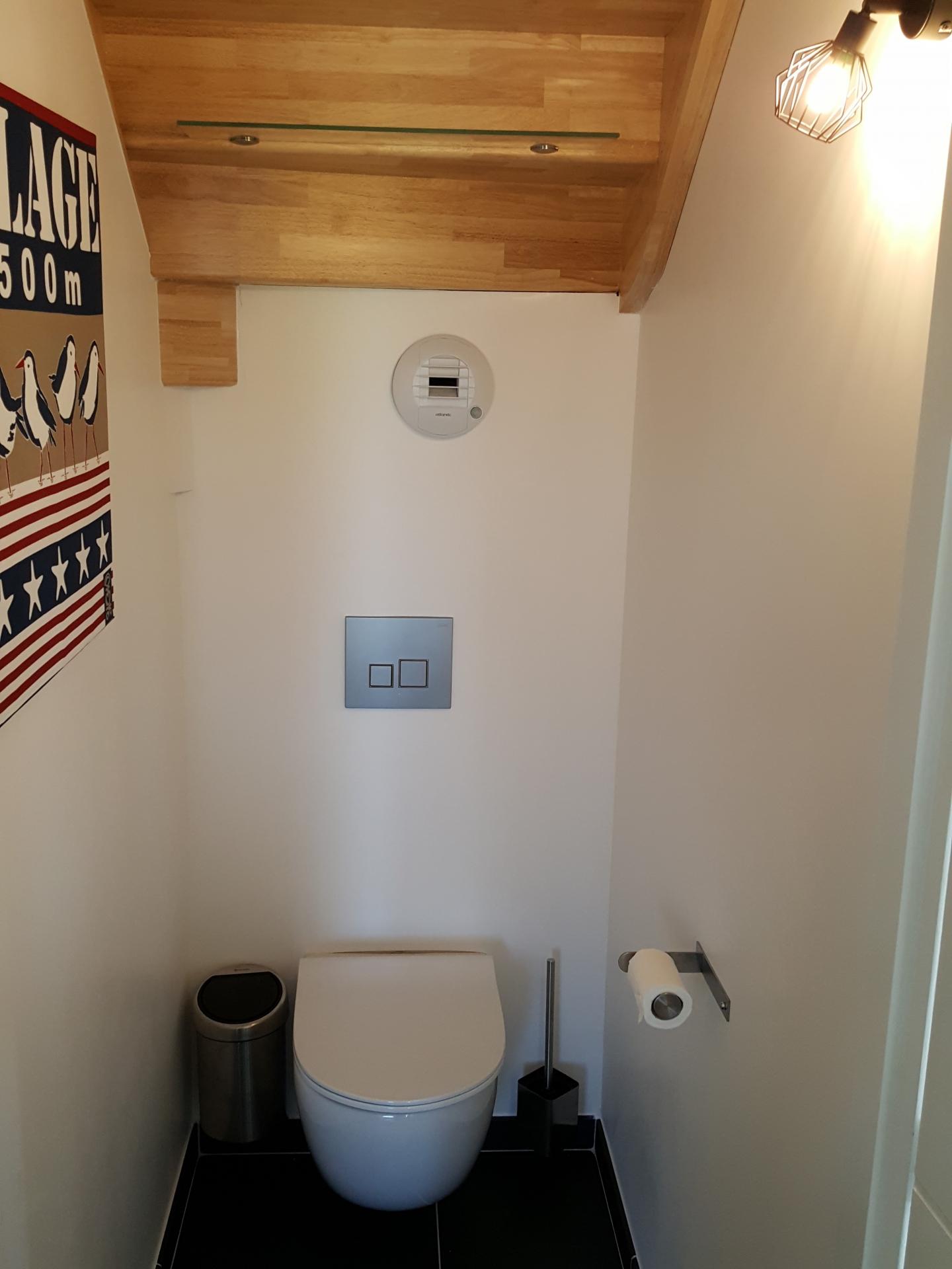 Wc bas